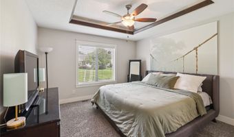 2905 SW Country Ln, Ankeny, IA 50023