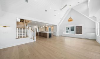 179 32nd St, Avalon, NJ 08202