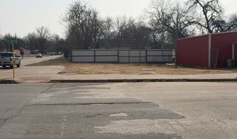 301 W 12th St, Ada, OK 74820