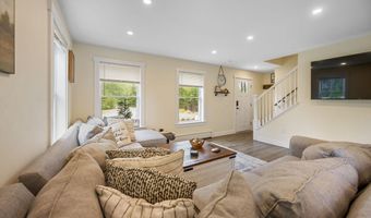 41 White Deer Cir, Bar Harbor, ME 04609