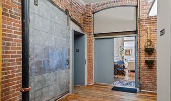 404 Roosevelt Ave 402M, Central Falls, RI 02863