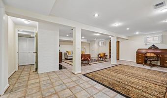 5735 BRADLEY Blvd, Bethesda, MD 20814
