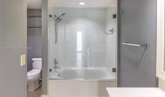 3255 NE 184th St 12215, Aventura, FL 33160