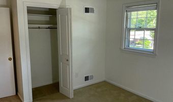 4701 RED FOX Dr, Annandale, VA 22003