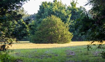 60 E Church St, Aurora, MO 65605
