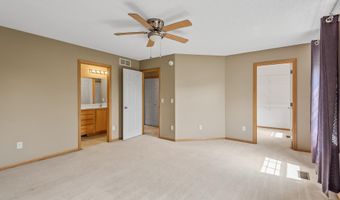 6637 Lamplight Dr, Albertville, MN 55301