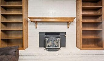 3133 Cardinal Dr, Ardmore, OK 73401