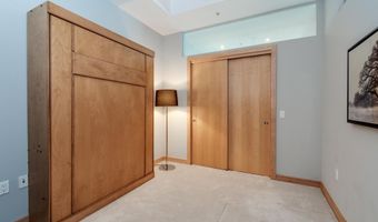 350 S Hamilton St 901, Madison, WI 53703