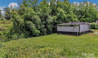 102 Edgewood Rd S, Asheville, NC 28803