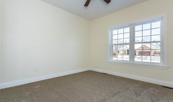 9 Fairway Ct, Alton, IL 62002