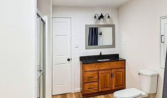 117 E Walnut St, Albion, MI 49224