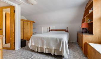 8463 Schubert Ave NE, Alliance, OH 44601
