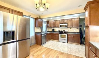 124 S Main St, Brooklyn, CT 06234