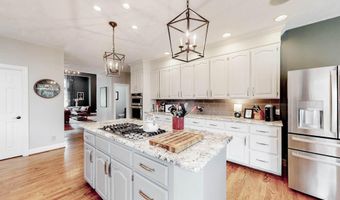 605 Holley Lake Rd, Aiken, SC 29803