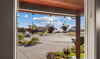 97972 SEA BREEZE Way, Brookings, OR 97415