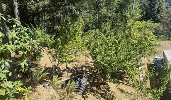 17301 Canyon Dr, Brookings, OR 97415