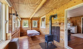 82 White Mountain Ln, Alberton, MT 59820