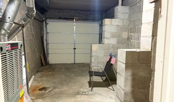 42 Walker St, Athens, OH 45701