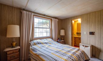 9237 Silver Falls Hwy SE, Aumsville, OR 97325