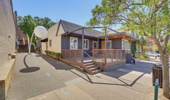 120 E Main St, Ashland, OR 97520