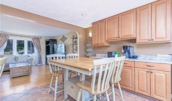 7 Lydia Ave, North Providence, RI 02904