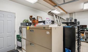 2721 SW 30th St, Des Moines, IA 50321
