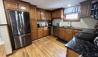 11 Franklin St, Brandon, VT 05733