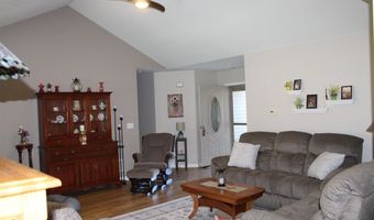 811 Thomas Dr, Angola, IN 46703