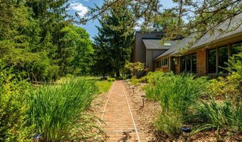 3447 River Pines Dr, Ann Arbor, MI 48103