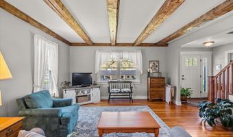 880 S Barre Rd, Barre, VT 05641