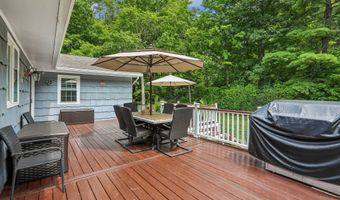 3 Linda Dr, Danbury, CT 06811