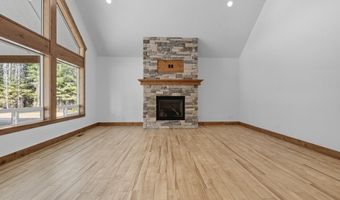 12664 E Howard Rd, Athol, ID 83801