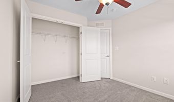 25741 CLAIRMONT MANOR Sq, Aldie, VA 20105