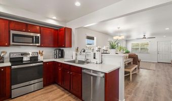 109 Kulolio St, Haiku, HI 96708
