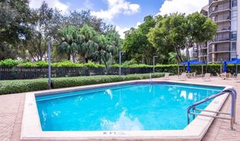 3301 N Country Club Dr 607, Aventura, FL 33180