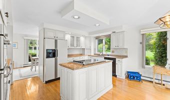 376 Flint St, Barnstable, MA 02630