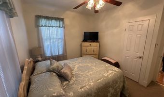 18 New St, Ansonia, CT 06401