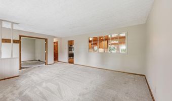 5018 Morse Rd, Alexandria, OH 43001
