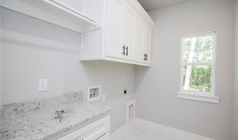 30 Selland Dr, Bella Vista, AR 72715