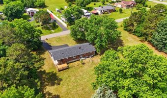 601 Riverview Dr, Altavista, VA 24517