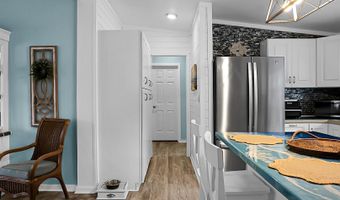 220 Albacore Rd, Bonneau, SC 29431