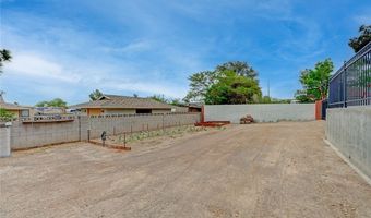 120 W Middleton Dr, Henderson, NV 89015