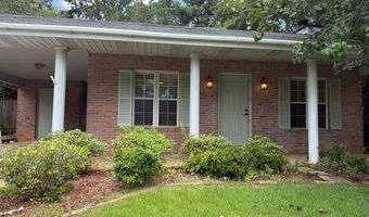1010 DEKALB St, Auburn, GA 36830
