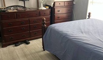 10 E Hampton Dr, Auburndale, FL 33823