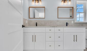 443 Western Blvd, Bayville, NJ 08721