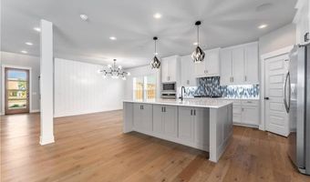 3601 SW Aurora Ln, Bentonville, AR 72713