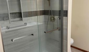 828 Highbanks Dr 21, Allegan, MI 49010