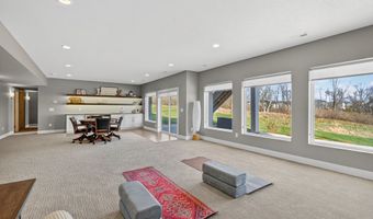 1053 Aaron Ct, Adel, IA 50003