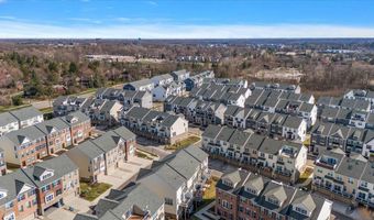 2824 Ridington Rd, Ann Arbor, MI 48105