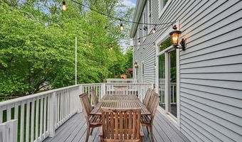 518 Hoyt St, Darien, CT 06820
